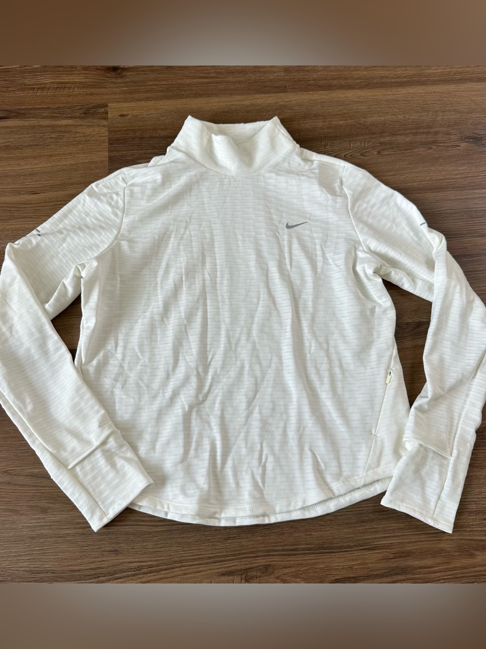Nike Therma-FIT Women Swift Element Turtleneck Running Top Shirt Ivory Large EUC
